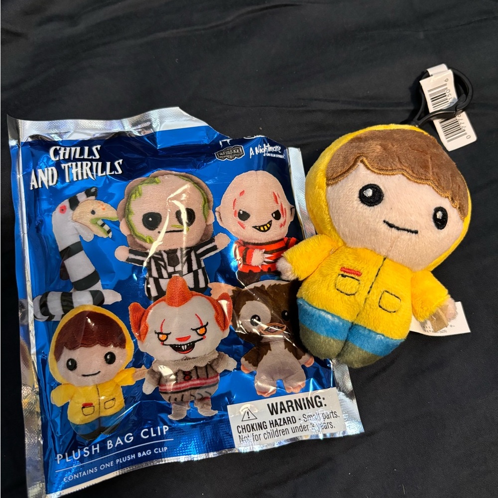 Plush Bag Clip - horror keychain IT